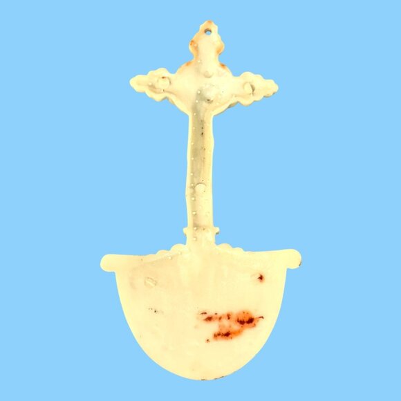 Vintage Wall-Mounted Holy Water Font Jesus On Cross & INRI Religious Catholic 6" - Picture 3 of 5